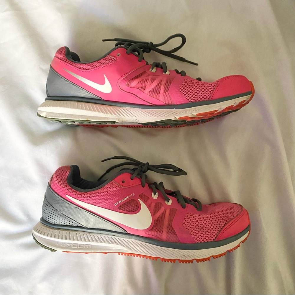 Nike Zoom Winflo Dynamic Web Running Shoes Pink/Gray 
Size 11.5